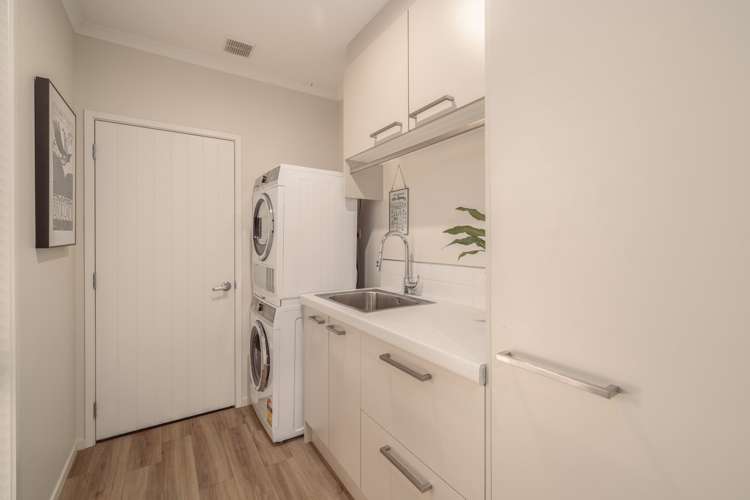 22 Chartwell Street Burwood_15