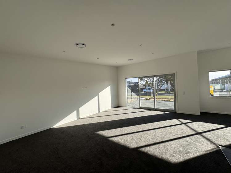 67 Robertson Street_4