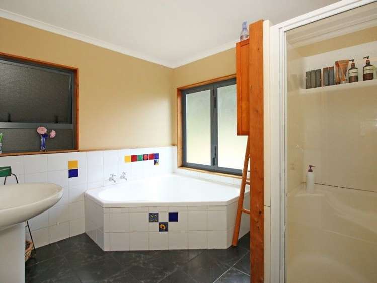 127 Kahuterawa Road Linton_10