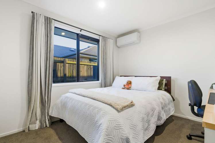 87 Twin Parks Rise Papakura_11
