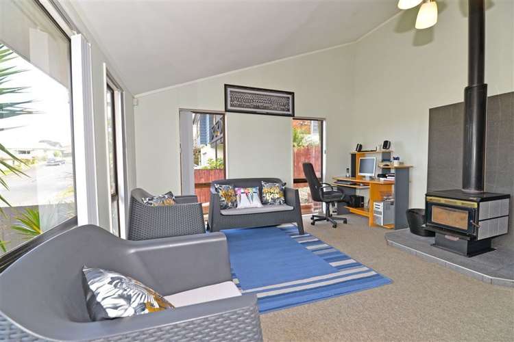 8 Tumanaka Place Henderson_8