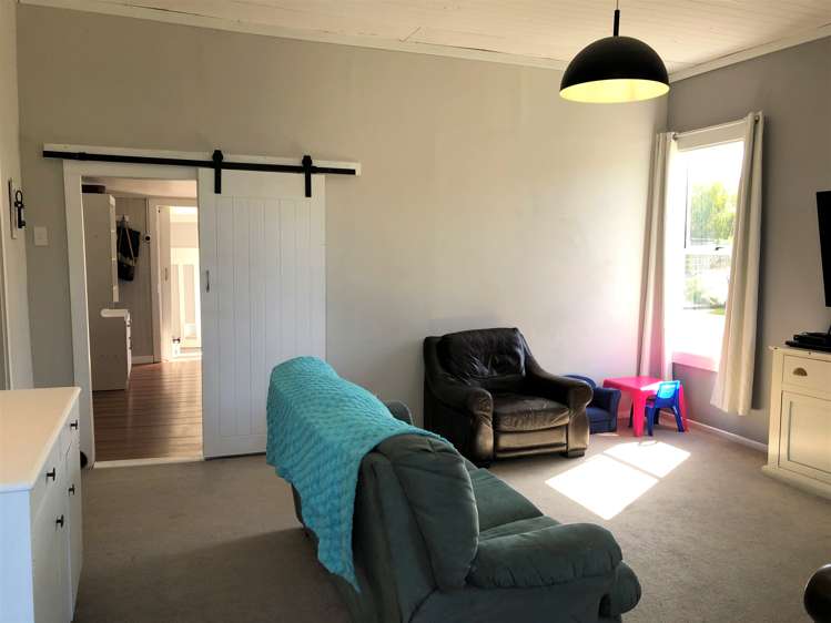 48 Burns Street Milton_12