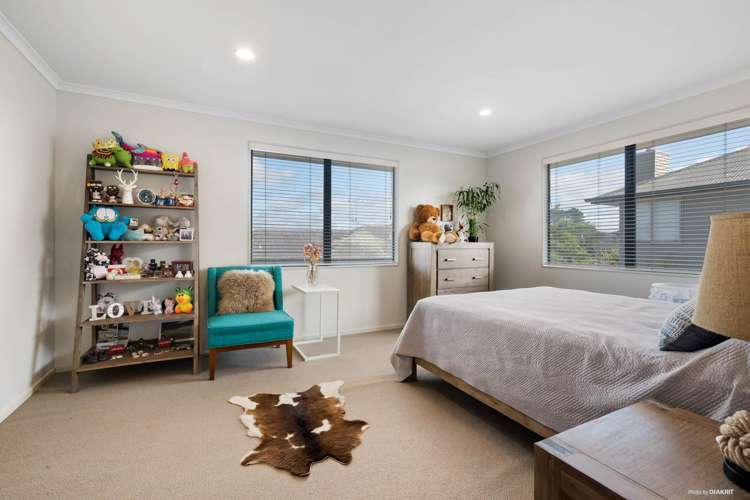 9 Oak Bark Drive Schnapper Rock_10