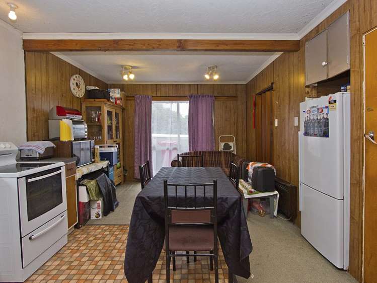 32 Ruthven Road Wainuiomata_4