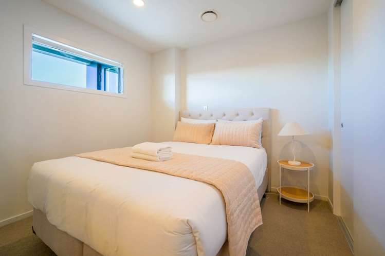 1302/15 Union Street City Centre_13