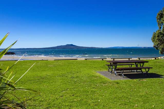 9a The Esplanade Castor Bay_2