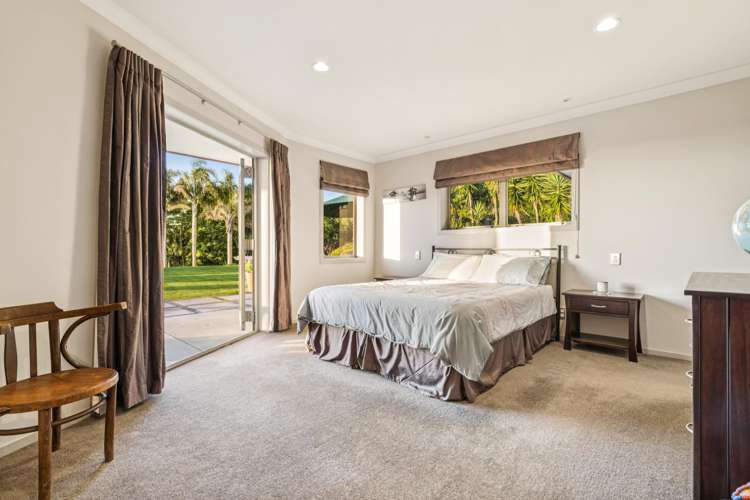 86 MacWhinney Drive Drury_26