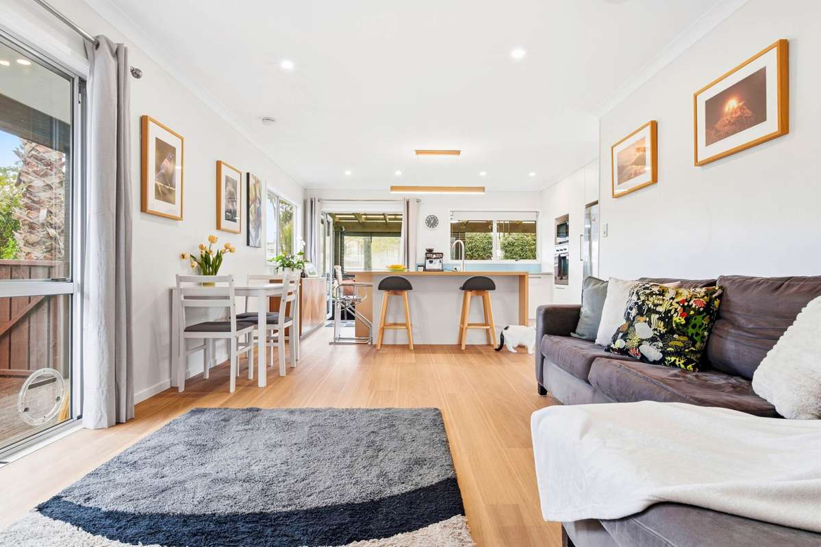 2/32 Hale Crescent_3