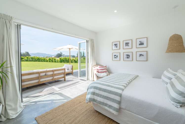 194 Wood Street Woodside_25