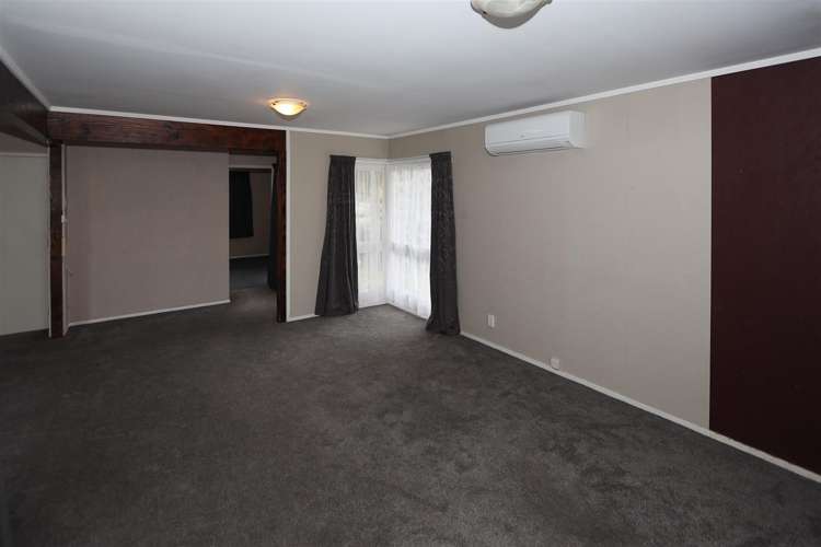 23 Emerald Street Pukehangi_7