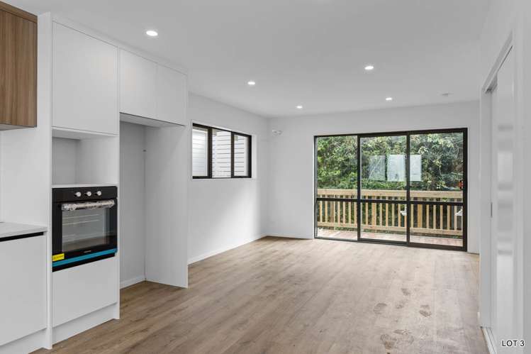 127 Glengarry Road Glen Eden_11