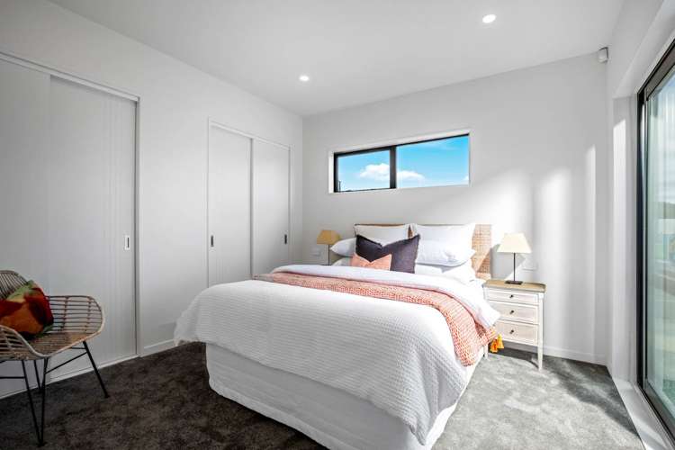 32 Bristol Freighter Road Hobsonville_15