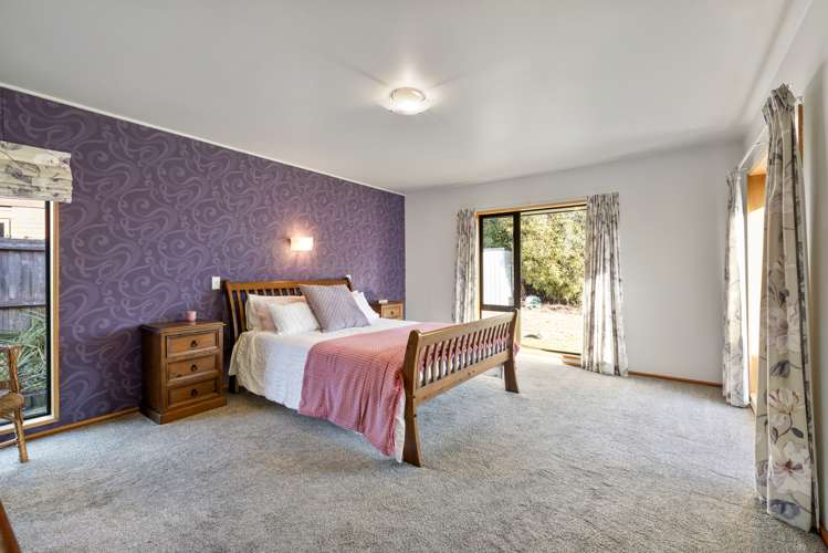 8 Brockhall Lane Avonhead_9