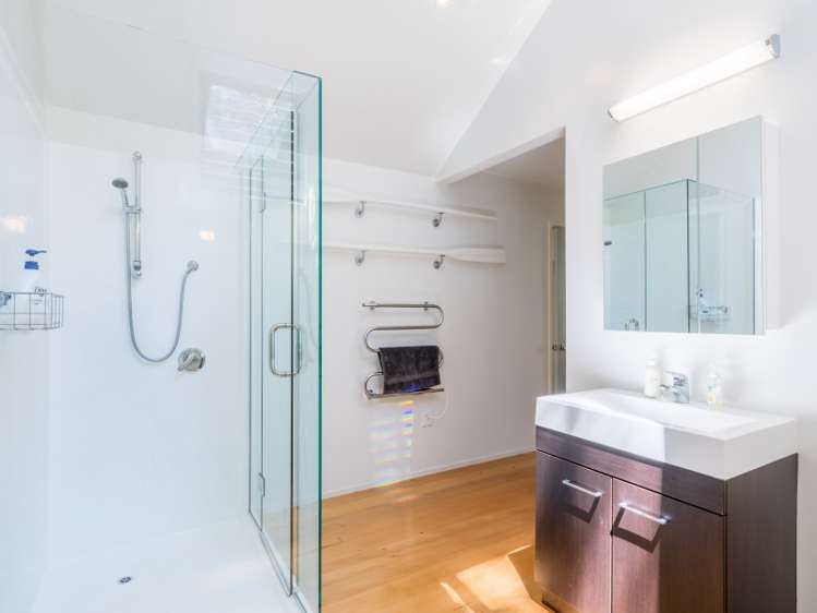 100 Motutara Road Muriwai_14