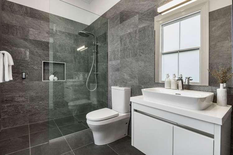 154 Hinemoa Street Birkenhead_13