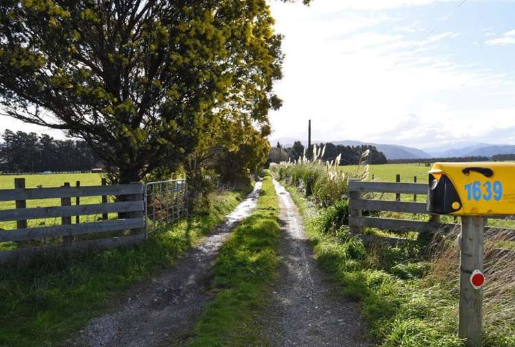 1639 State Highway 2 Tauwharenikau_19