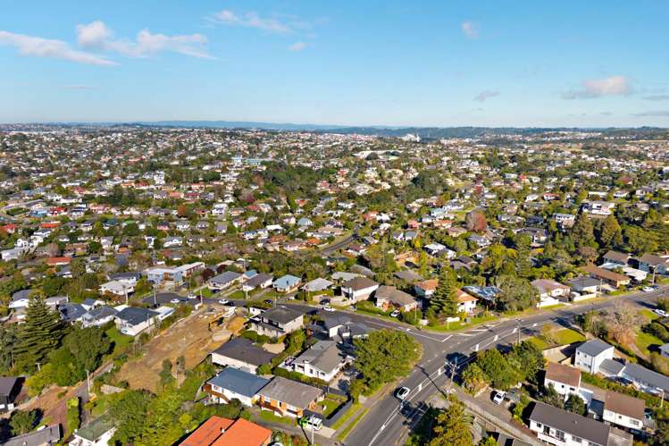 106 Carlisle Road Browns Bay_24