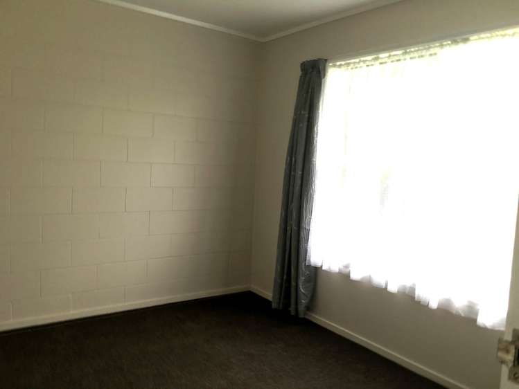 2/10b View Road Papakura_3