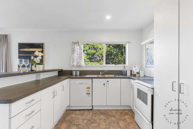 2/21 Calluna Crescent Totara Heights_1