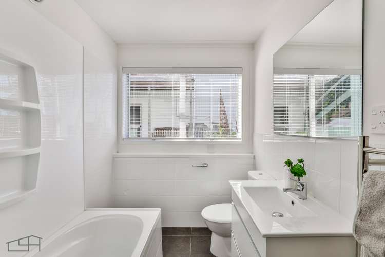 742 South Titirangi Road Titirangi_16