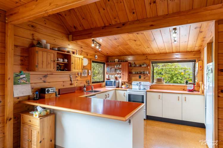 1282d Fergusson Drive Brown Owl_7