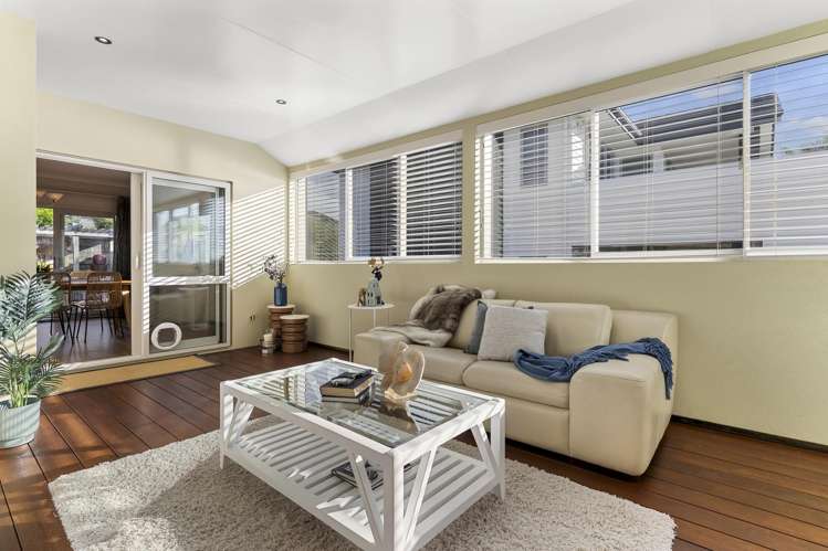 7 Liberty Crescent Beachlands_12