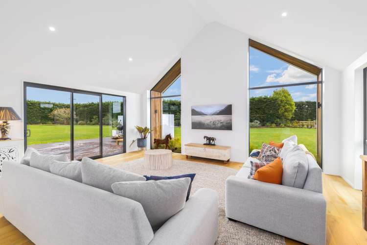 3/162 Knights Road_0