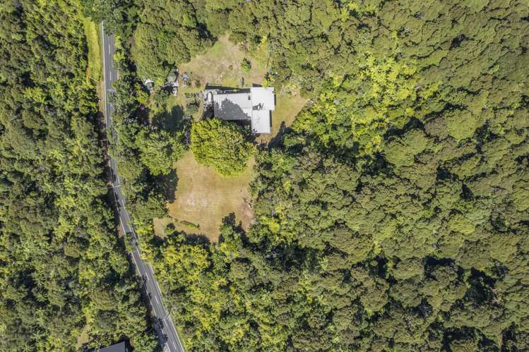 276 Scenic Drive Titirangi_6