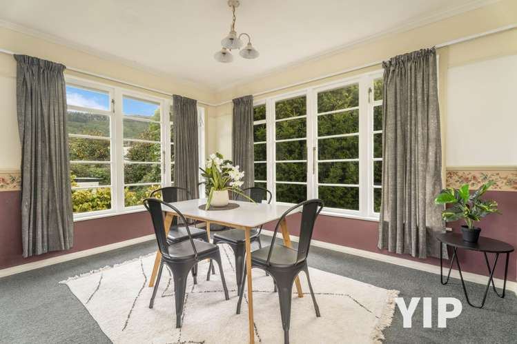 6 Lyndhurst Road Tawa_6