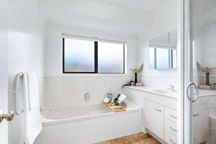 8 Maddendale Place Maungakaramea_12