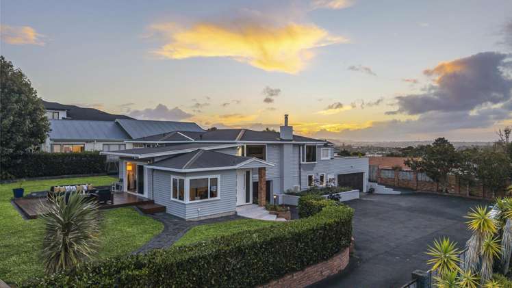 9 Bradbury Road Botany Downs_2