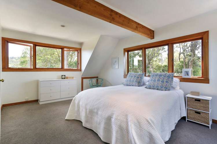 1 Tanekaha Road Titirangi_11