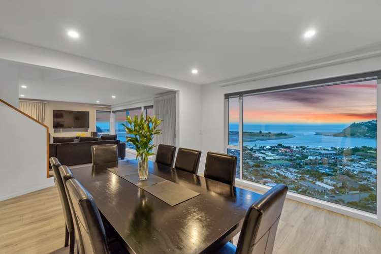 18 Glendevere Terrace Redcliffs Christchurch City Houses for Sale