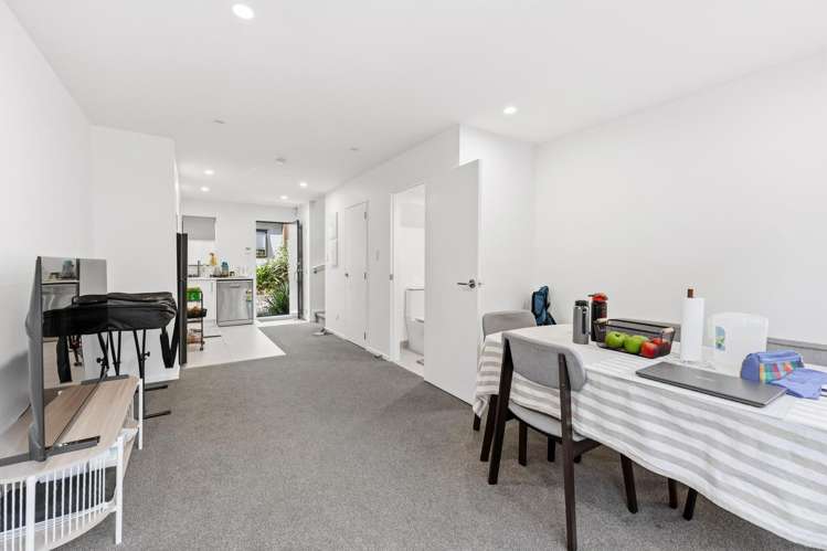 56 Raupeti Lane Henderson_11