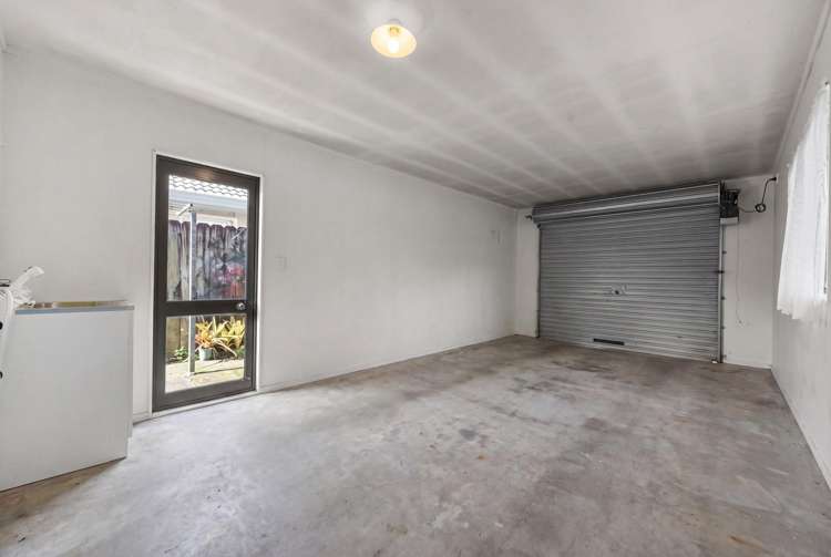 109 Pooks Road Ranui_28