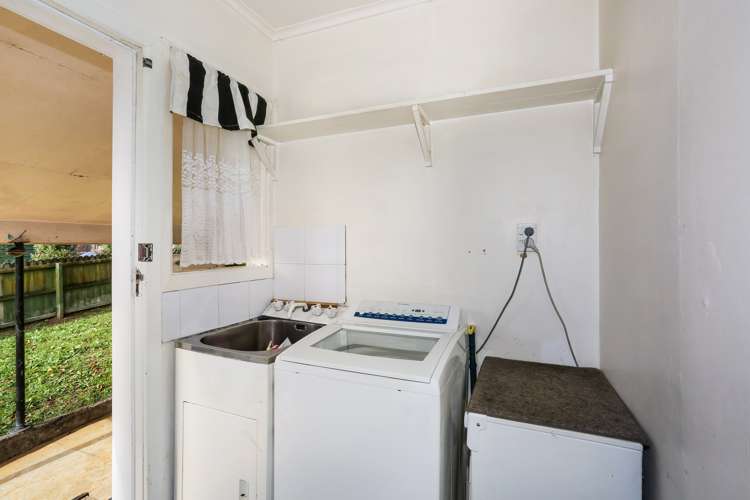 1 Booth Crescent Tuakau_11