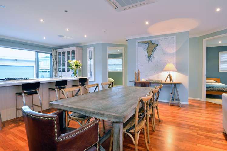 215 Newcastle Street Mahia_3