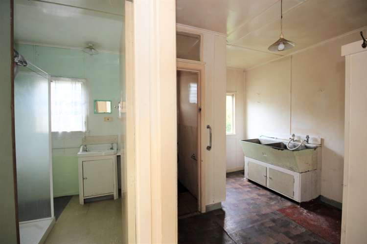 12 Ngapapa Street Urenui_11