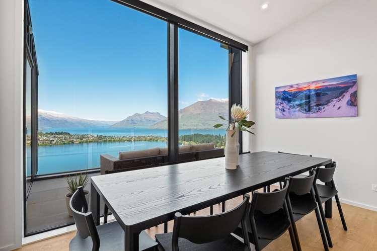 92 Hensman Road Queenstown_21