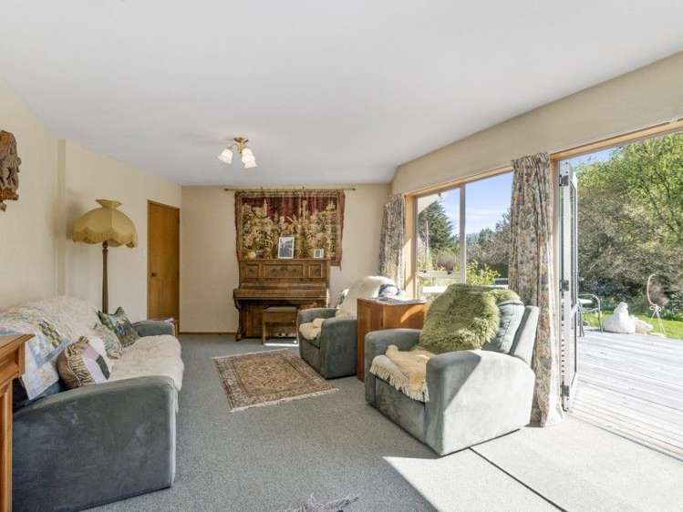 4987 Christchurch Akaroa Road Little River_5