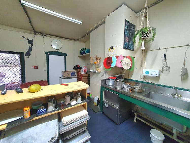 1043-1049 Great North Road Pt Chevalier_7