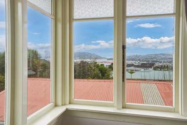 122 Easther Crescent_4