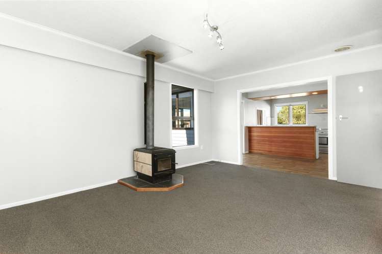 26 Momona Street Wainuiomata_6