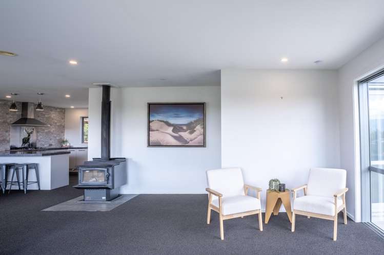 9 George Street Waihola_12