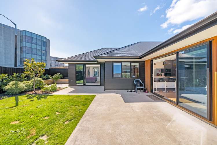 5 Don Griffin Grove Trentham_14