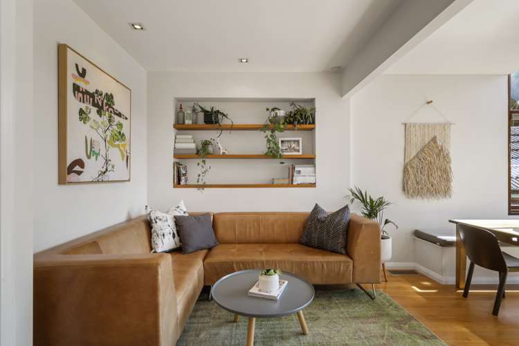 7 Niccol Avenue Narrow Neck_6