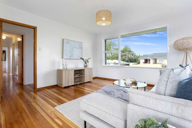 12 Fruitvale Road New Lynn_10