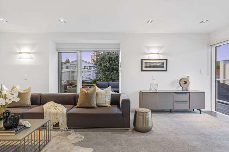 1/16 Bracken Avenue Takapuna_7