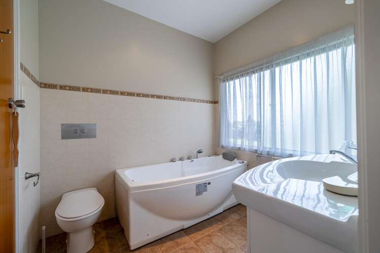 116/120 Great South Road Huntly_13