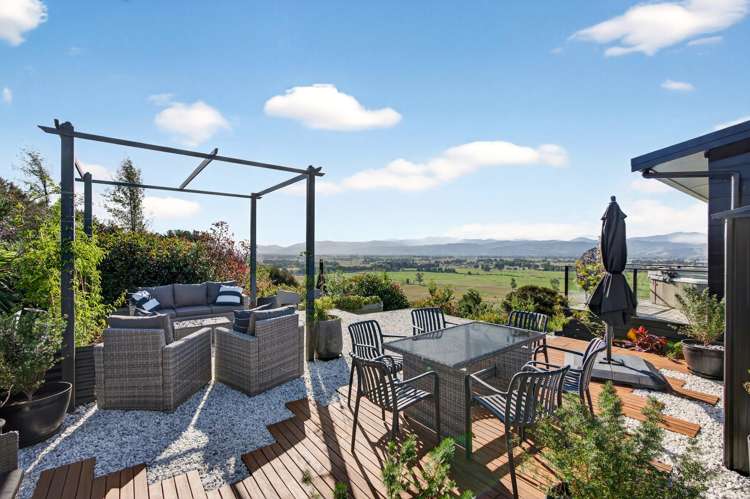 12 Airstrip Ridge Parkvale_25